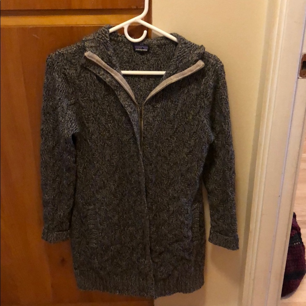 Patagonia wool sweater